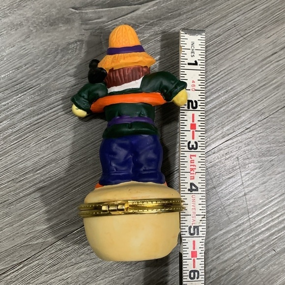 Vintage Scarecrow Fall Harvest Ceramic Trinket Box - Picture 2 of 2